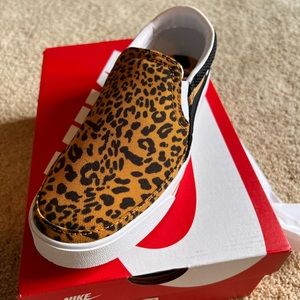 Nike Court Legacy slip-on sneaker